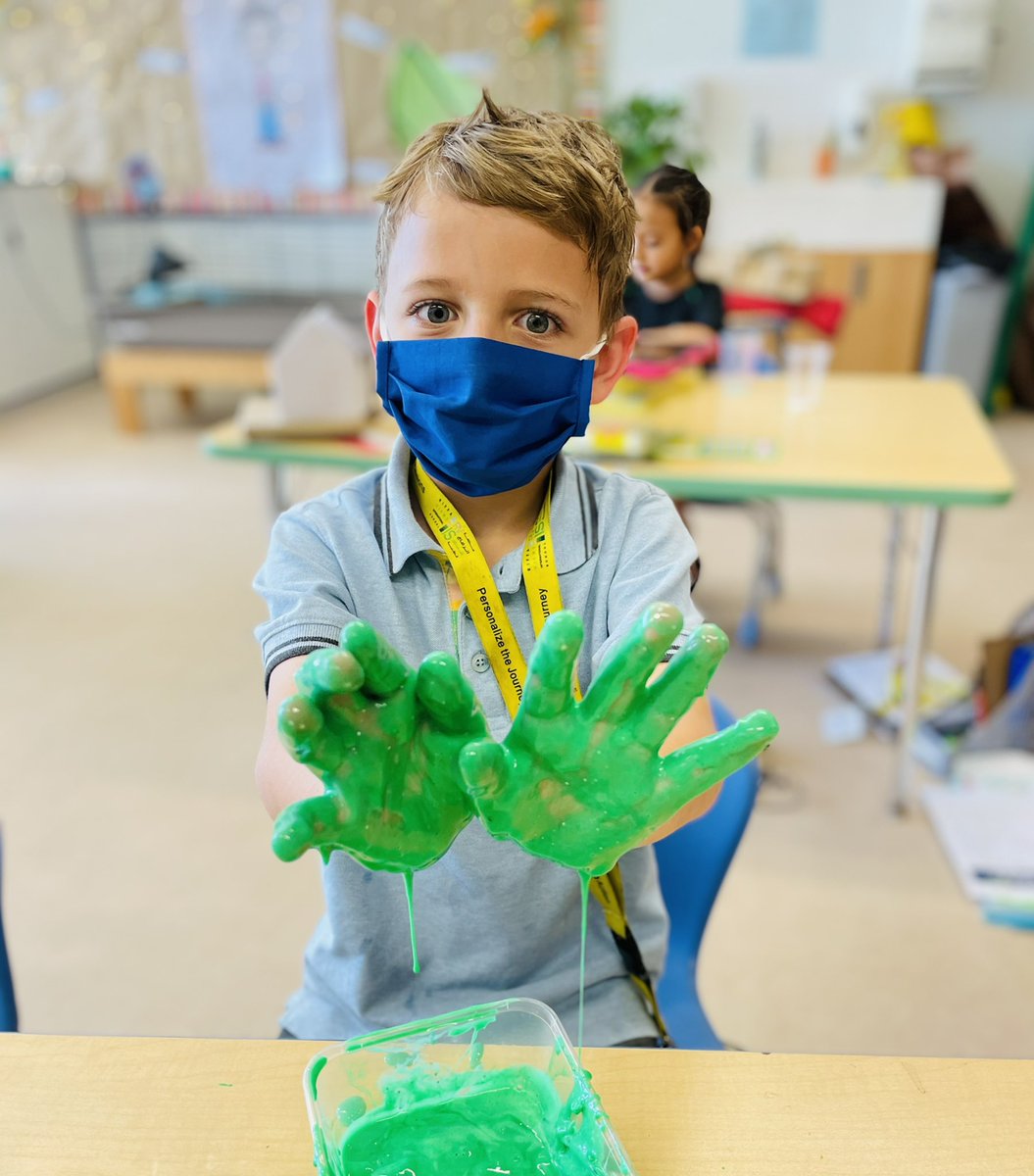 SharmeenMoosa's tweet photo. 1M’s Slime Monsters making their very own slime! @rvis_bh @Seesaw #SeesawAmbassador #rvisionaries #rvisignite #issedu #bahrainedu #sciencematters #firstgradeteacher #teachersofinternationalschools https://t.co/TJvF46g46y