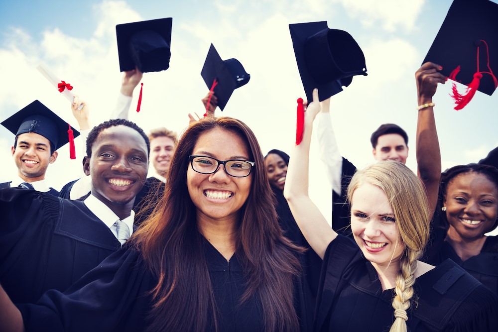 Ohio529Plan's tweet photo. In honor of #529Day, we've teamed up with @saving4college to offer a free midday webinar on May 26 (tomorrow). Join industry expert, @Katiepf, as she discusses ways to reach your college savings milestones. The chat starts at 1pm &amp; you can register here: https://t.co/sqxni8V7ip https://t.co/PWzjQwlsDs