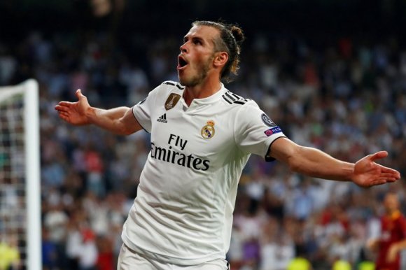 (fan) REAL MADRID FANS 🤍 tweet media