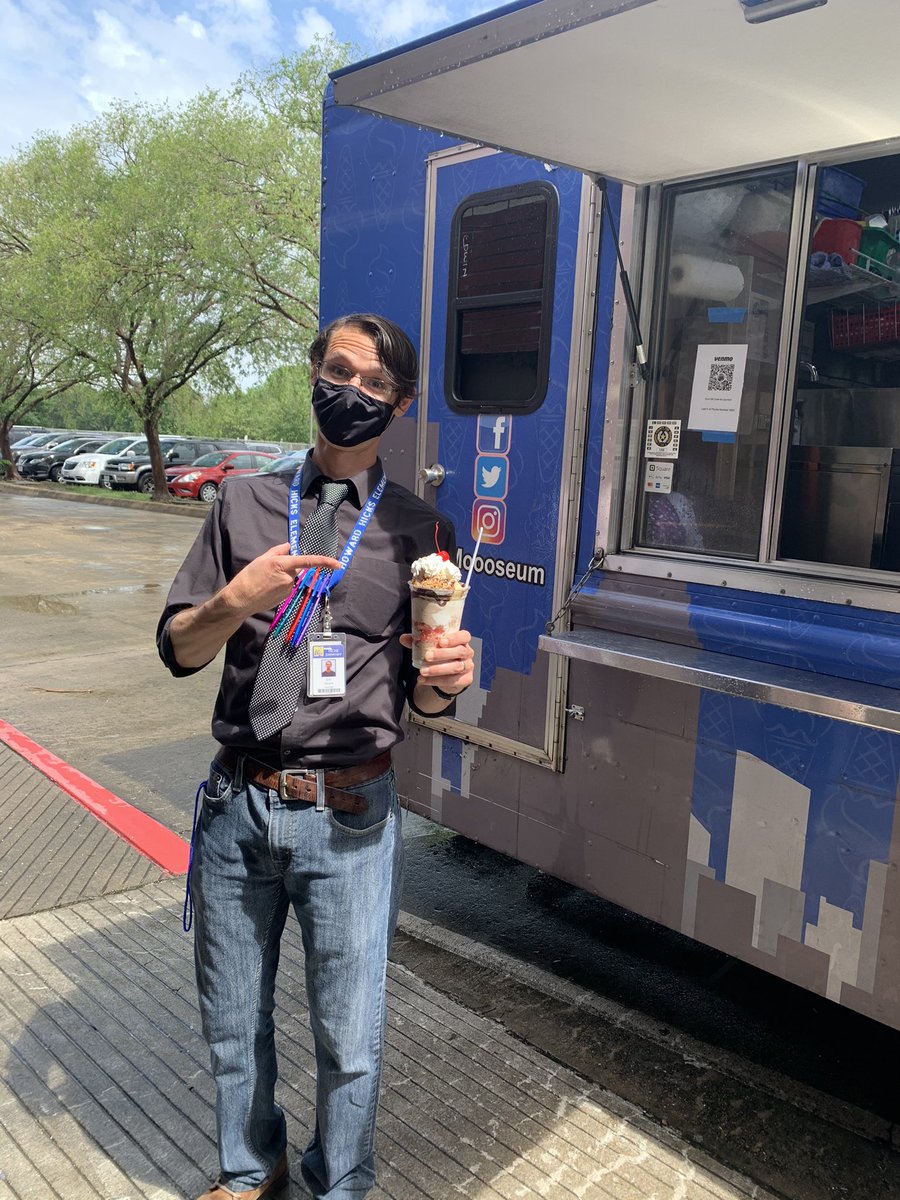 Mrs. Rodriguez tweet media