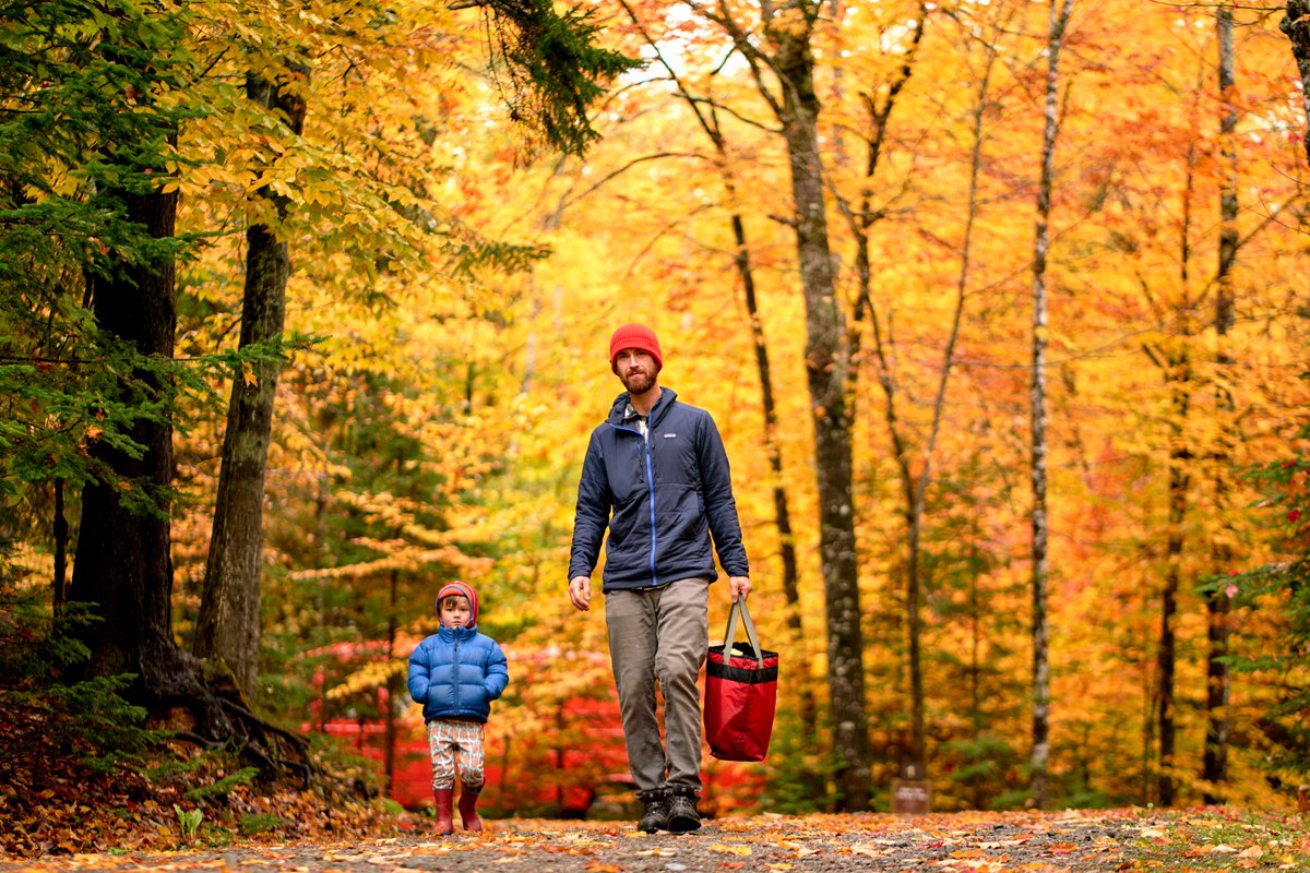 CSTravelTourism's tweet photo. Maine (abbreviation ME) is full of stunning public &amp; private lands. Look out for ME—a new initiative encouraging people to take care of the land &amp; themselves while out in nature—ensures outdoor spaces will always be beautiful for visitors🌲
https://t.co/dVBHbCiD56

#traveldreams https://t.co/HDt3Q2qxPo