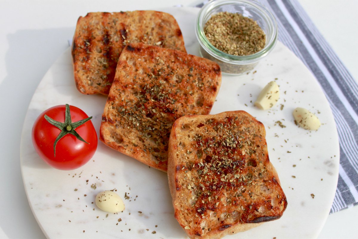 DamGoodEM's tweet photo. For this #toasttuesday, we made “Toasted Bread with Olive Oil, Garlic 🧄 and Herbs” by @ericripert via @foodandwine – a great snack, appetizer, or addition to your BBQ as this recipe is perfect to throw on the grill, delightfully simple to make, and tasty beyond belief! https://t.co/SnTO7SGxmc