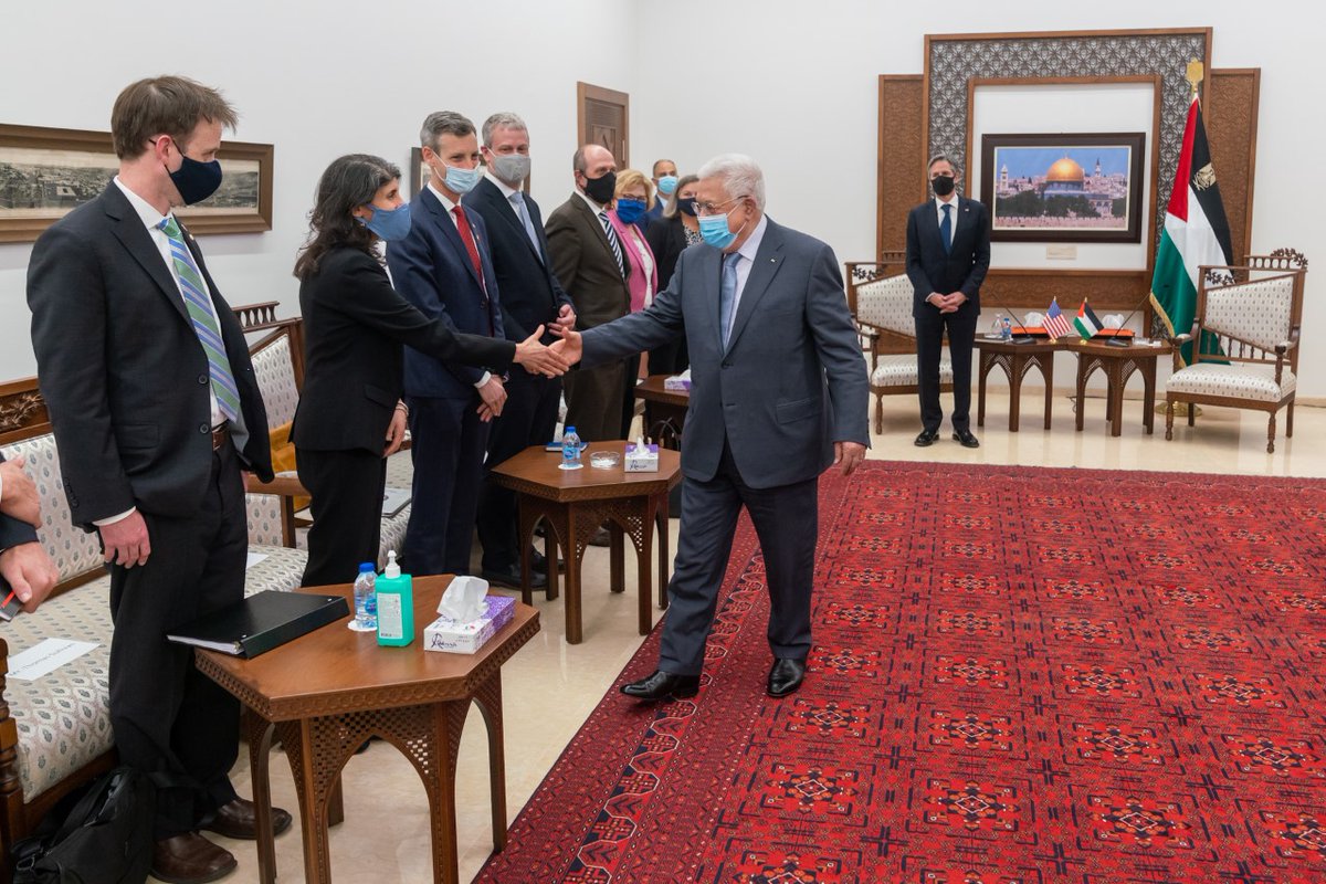 SecBlinken's tweet image. Productive discussion today with Palestinian Authority President Abbas and PM Shtayyeh today. We discussed deepening America’s partnership with the Palestinians and spoke about the need to advance equal measures of freedom, security, and prosperity for Palestinians and Israelis.