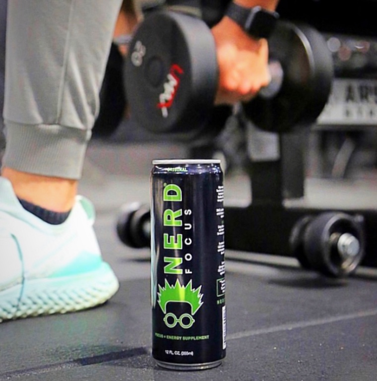 NERD_Focus's tweet photo. NERD ORIGINAL  👅 ⚡️ One of our bestsellers! Tag a friend that would love NERD! 
Shop the link in our bio! 

#nerdfocus #gonerdfocus #drinknerd #nerdEnergy #refreshing #EnergyDrink #Energy #Power #FuelYourBody #Workout https://t.co/ZsFKTwanzU