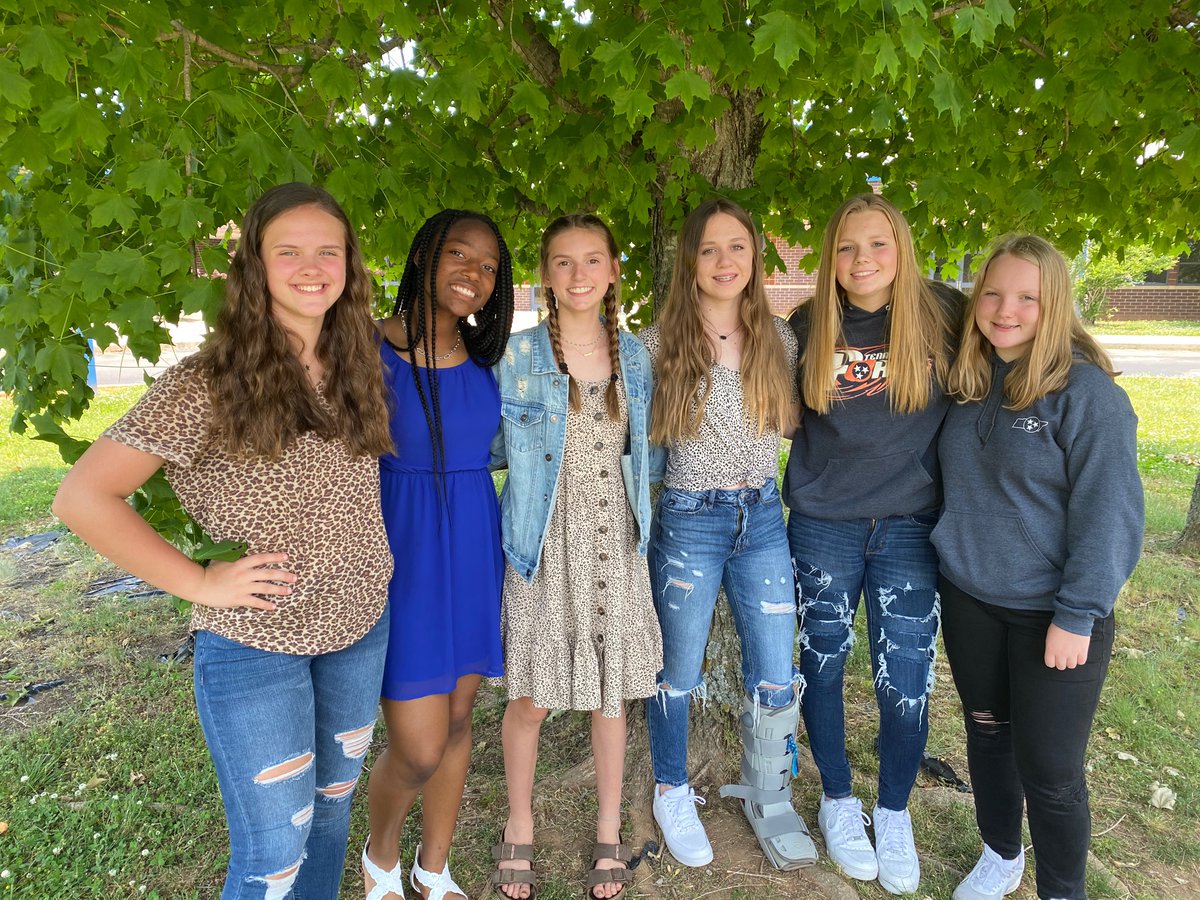 After 3 great years, these girls are headed to high school. We are missing 3 but my 💛 is happy to see these girls together as a team one last time. They can only go up from here....#arrowsup #rocketsup <a href="/kylemnix/">Dr. Kyle Nix</a> <a href="/chmscougars/">Christiana Cougars</a>