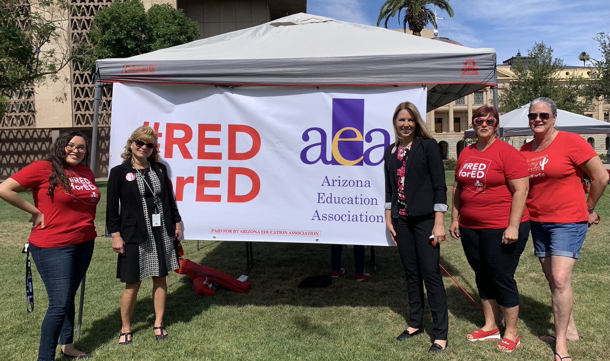 Quick break from #AZBudget to run outside and thank teachers! So grateful for all who are advocating for their schools and students! #RedforEd #ProtectPublicEd