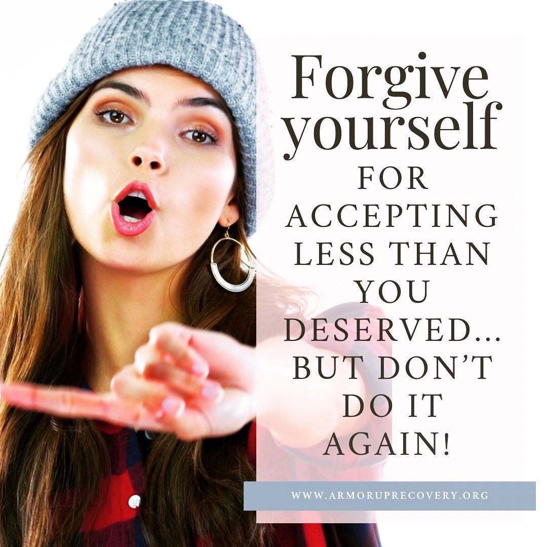 ArmorUpRecovery's tweet photo. Learn from your mistakes-don’t repeat them-you deserve #love #kindness #respect #compassion &amp; #thebest! Treat others the way you want to be treated-#treatyourself with the same love. Set #healthy boundaries too-it’s ok to say “no” to toxic people and toxic things! 💜🌈✨👏🏻 https://t.co/yCCJrVMpLE