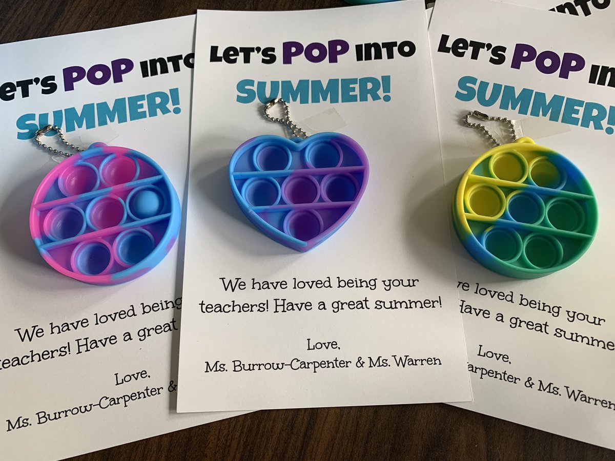 MrsBC221's tweet photo. I think our 3rd graders are going to love their end of the year gift this year! I don’t understand the obsession with these, but our kids are big fans. I’m so proud of our @FrayserTigers for pushing through to the end of a very challenging year! They deserve all the fun things!💚 https://t.co/qUsBHK5TqG