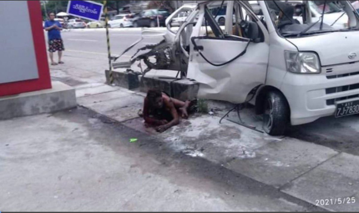 Car boom blast in Yangon at least one wounded on Tuesday evening!
#crd 
#May25Coup
#WhatsHappeningInMyanmar