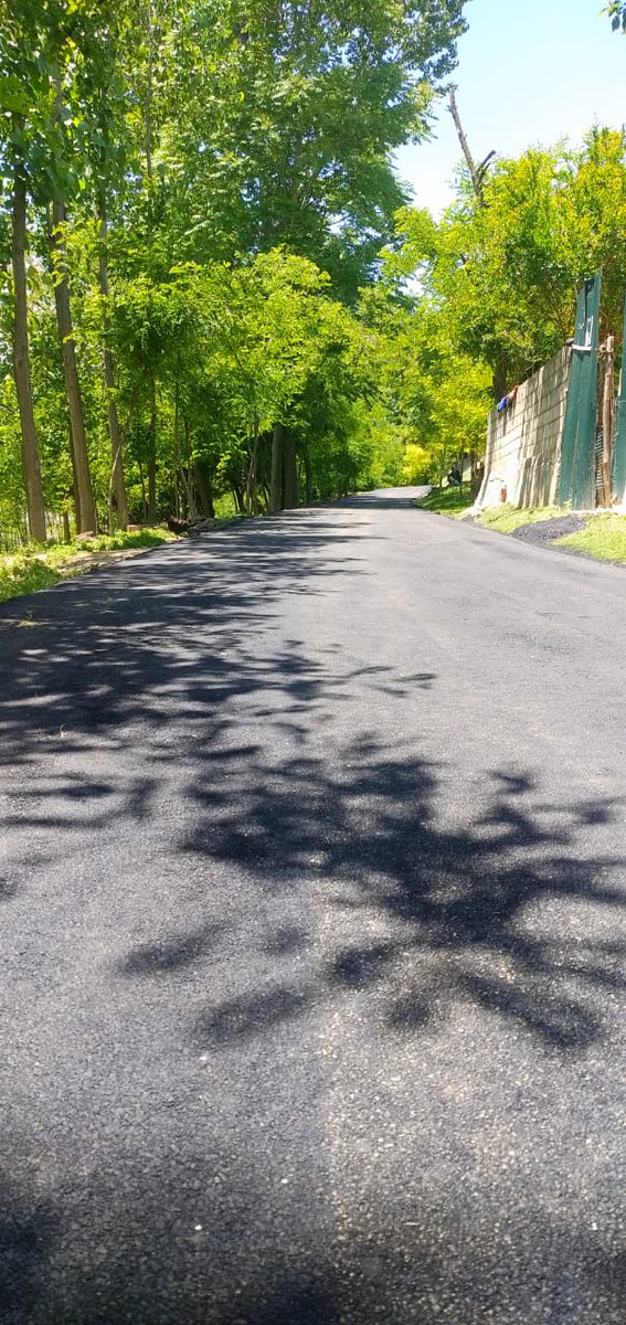 RandB_Sumbal's tweet photo. Odina Macadamization of inner links phase one completed. @dcbandipora https://t.co/kbk9aToxPf