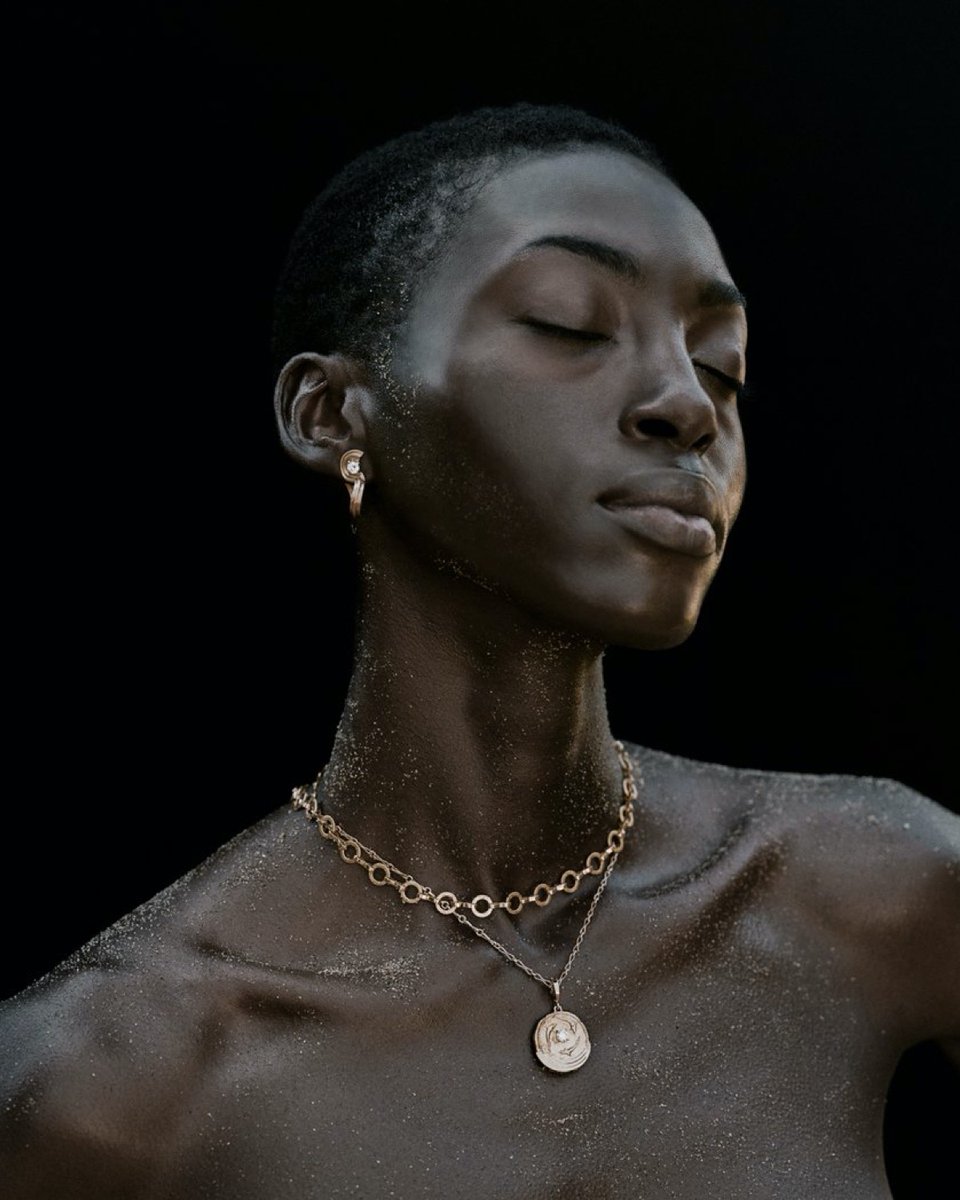 MATCHESFASHION's tweet photo. Find mix-and-match jewellery with custom-cut gemstones at #Azlee. https://t.co/pR8J9eGBrL.. https://t.co/7EPvQBha2D