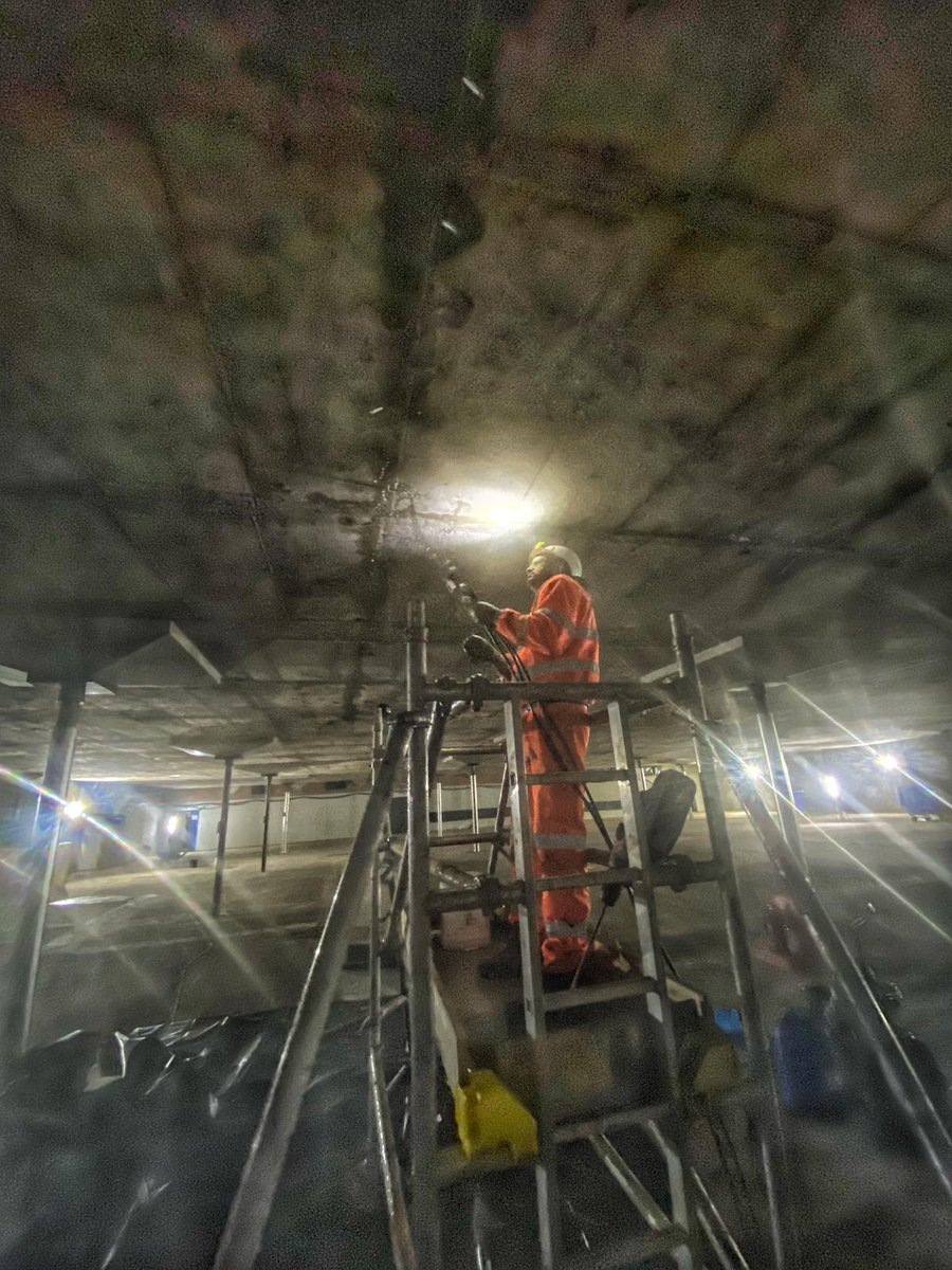 NewtonWPSystems's tweet photo. Our Technical Manager Dan has taken some more fantastic photos, this time of @ASFWaterproof installing TRADECCโs PC 509 ZL Acryl injection resin at a site last week.
#specialist #waterproofing #contractor #construction #concreterepair #sitevisit #injectionresin https://t.co/dsjStgycgV