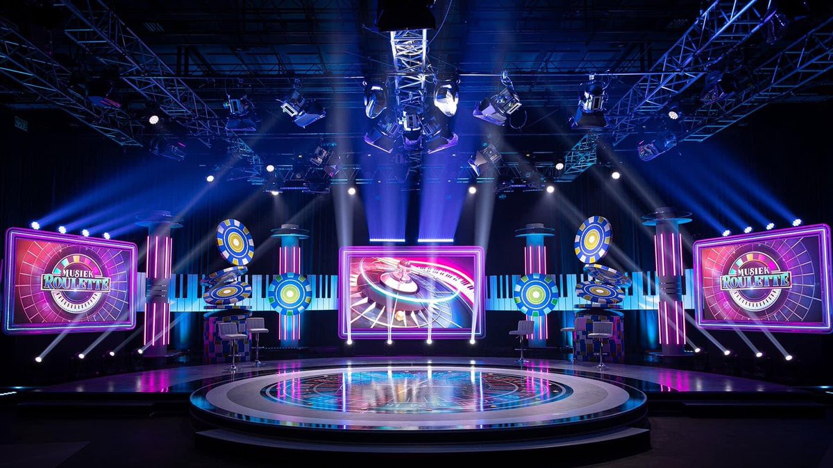 Robelighting's tweet photo. Mellow Yellow Entertainment wanted a new look for “Musiek Roulette” so #lightingdesigner Ryan Lombard created a rig using @Robelighting #Tetra2, #miniPointe, #LEDBeam100, #LEDWash300, #MMX Spot &amp; #600eBeam luminaires supplied by Blond Productions.

https://t.co/VUMHMdVbiy https://t.co/eehuvx7Z4V