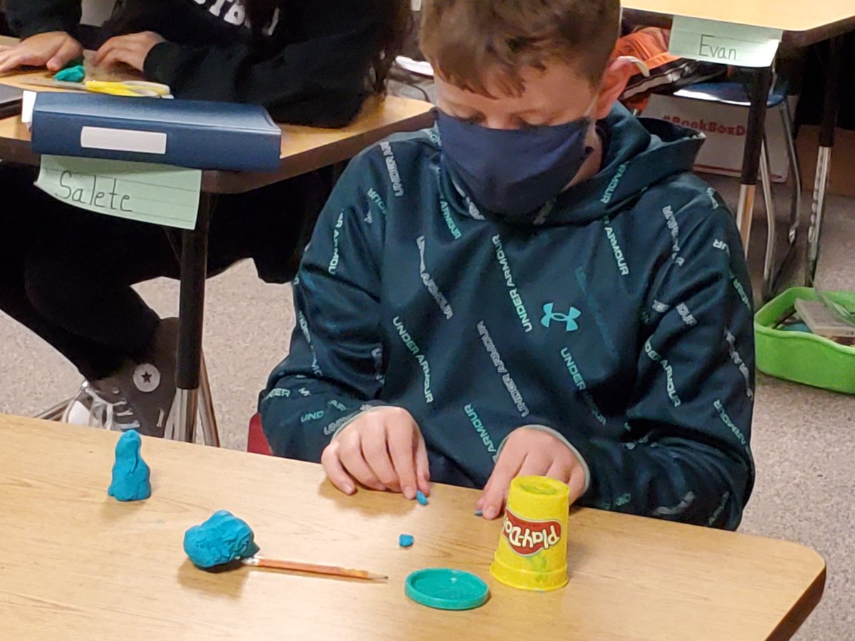 CMSOwls's tweet photo. A little play-doh modeling to practice their vocabulary! #6thgrade @cms_grizzlies https://t.co/nkT7uB2lyP