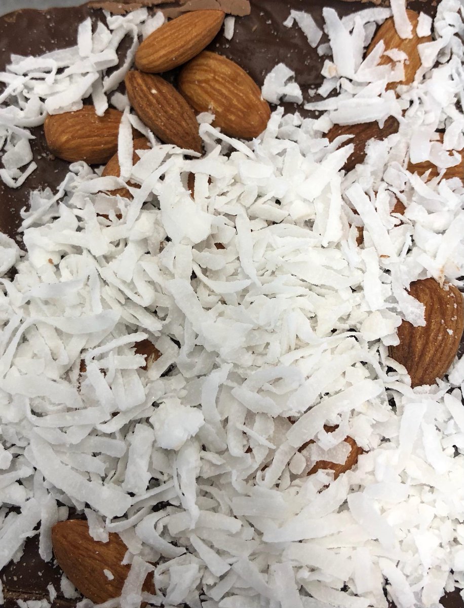 ExxonSmiths's tweet photo. 77 #flavors of  wonderful #Fudge yu can order at https://t.co/ufoycuBM4T 
#Almond Joy, #Chocolate Mint, Chocolate #Cherry, Chocolate #Vanilla #BirthDay #Cake, hand made pralines and more! 
#Best of the #South We #ship #Everywhere https://t.co/czpVeGOgaF