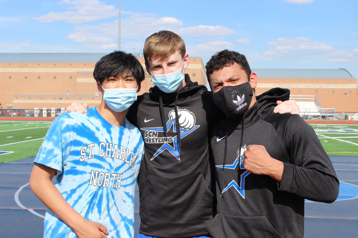 Congratulations to our senior wrestlers on graduating yesterday! You 3 helped lay the foundation. We WILL build North Star Wrestling. 🧱 by 🧱 <a href="/SonsColin/">colin sons</a> #BeUncommon