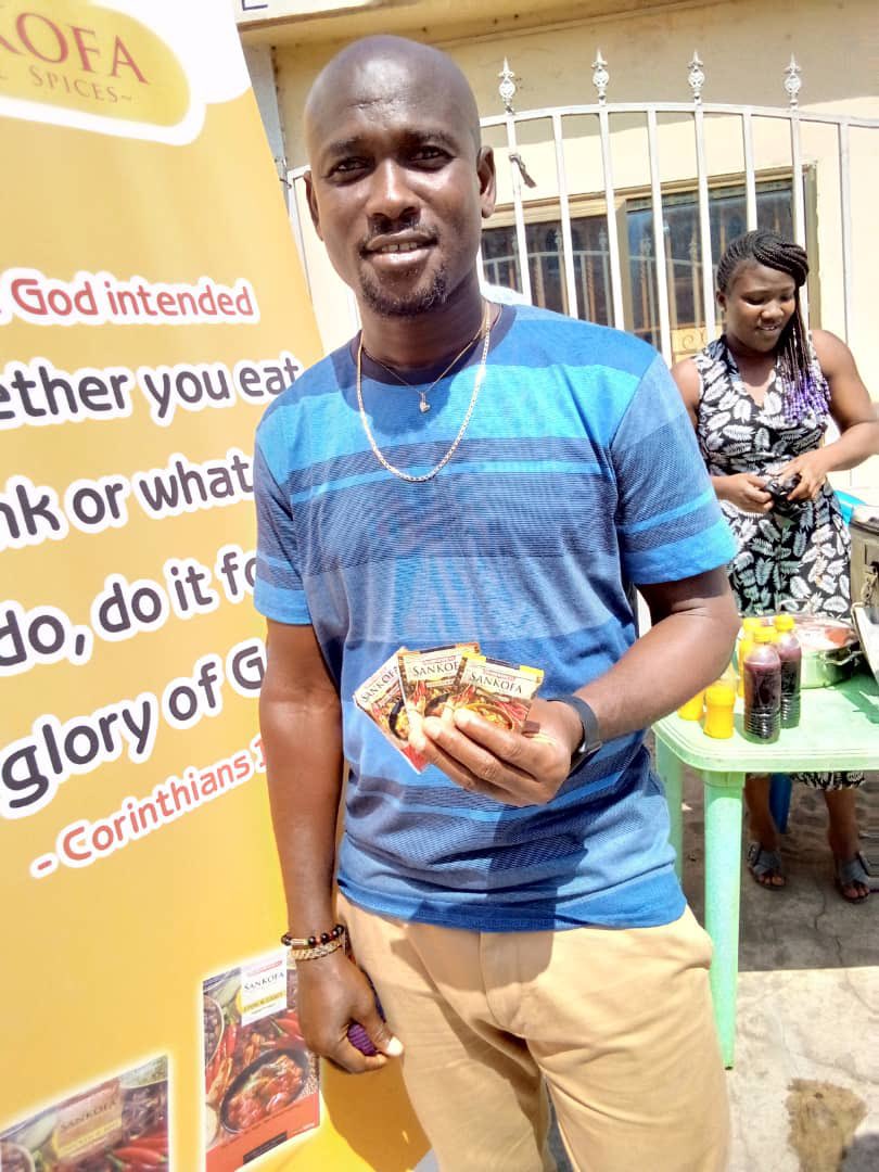 sankofaspices's tweet photo. Where do you fellowship?
Share the name and the location of your church with us and let's meet with free samples of Sankofa for you and your church members ☺️ #ghanachurch #sundaychurch https://t.co/S94xuegJ4d