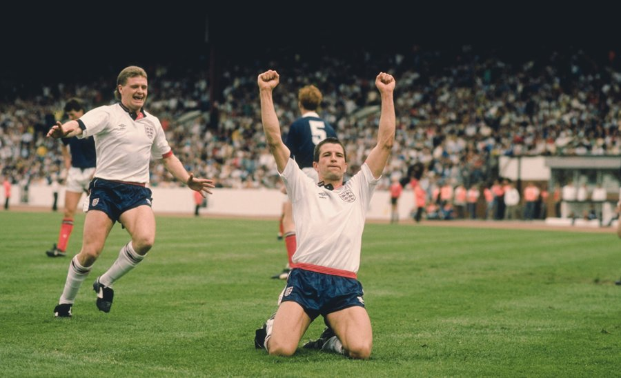 WeAreWolves_com's tweet photo. Bully scored on his England debut 32 years ago today⚽🐺🏴󠁧󠁢󠁥󠁮󠁧󠁿 https://t.co/rQl6h37vj3