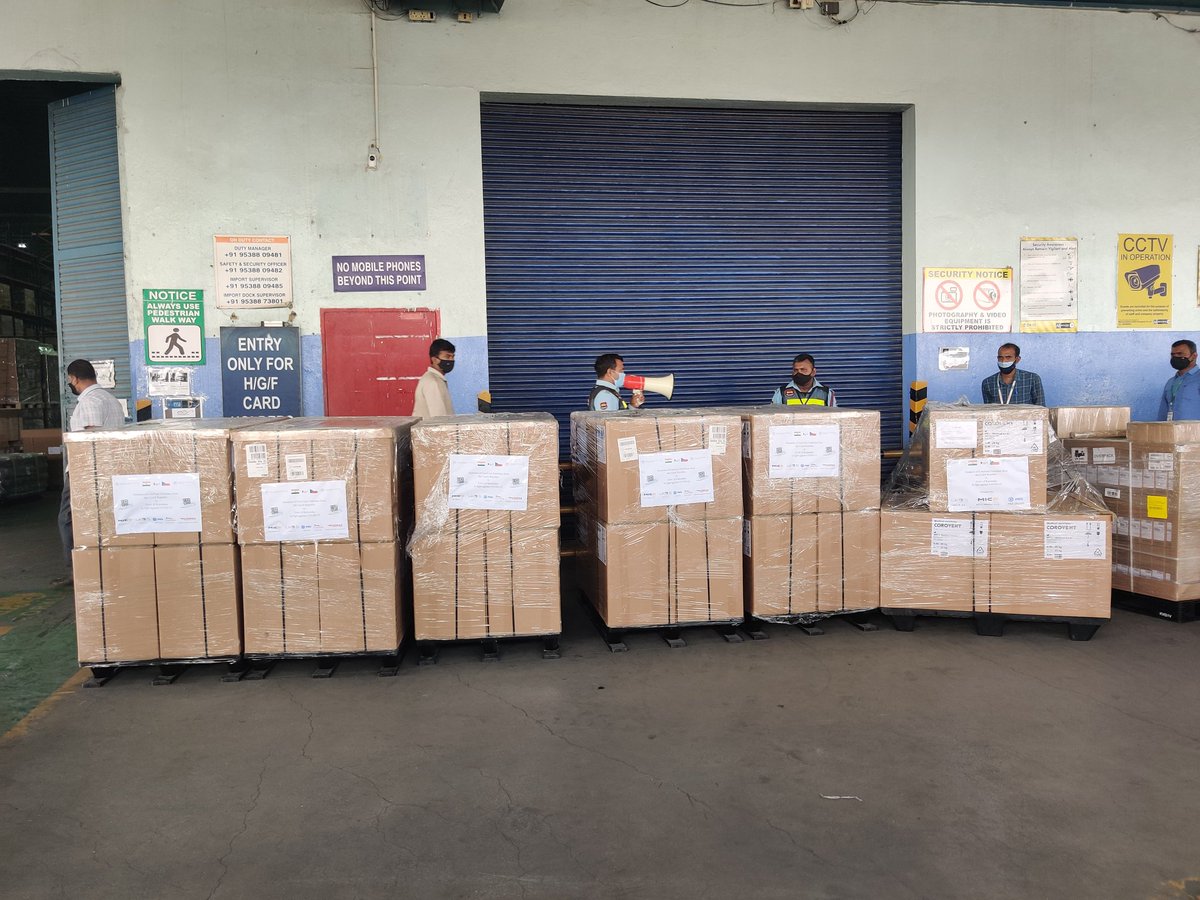 pushpakprakash's tweet photo. I am extremely happy and wish to convey my gratitude and best wishes to our entire Bengaluru Customs officials for extending their wonderful support for clearing our consignment of ventilators from the Czech Republic to Govt. Of Karnataka as donation.(1/2) https://t.co/lTyvN0SGCQ