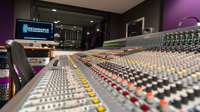 ResonanceEdu_'s tweet photo. Find out more about our partnership with @SSEAudio_UK and how they’ve supported Resonance in their latest news feature 🎵

↪️ https://t.co/hc5DAkLqh9 https://t.co/12WxTWMm4h