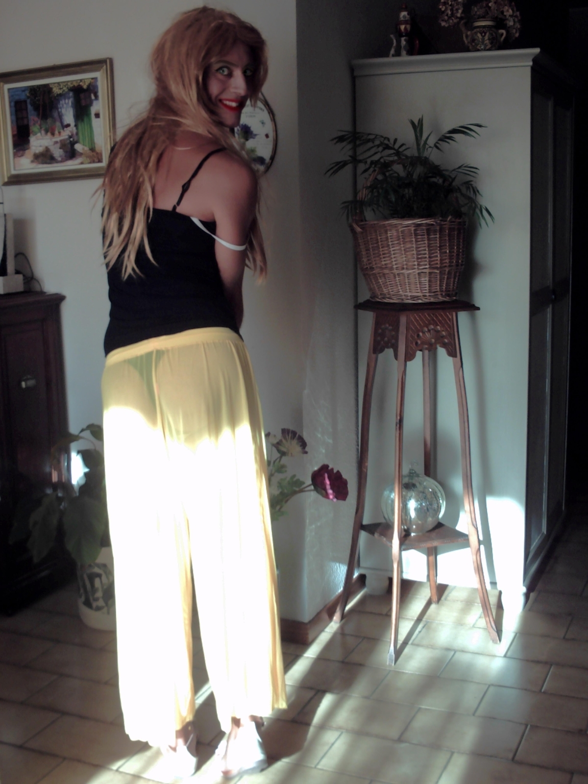 🍑 Trans-Parency 🍑 🤫 🏳️‍🌈 @juliacool81 🏳️‍🌈 #juliacool #blonde #blondegirl #seethrough #seethroughpants #panties #panty #ass #butt #sexypanties #sexyass #thong #transgender #tgirl #transwoman #transvestite #trap #crossdresser #sissy #gurl #trans #femboi #transgirl https://t.co/yosk1ZHR5q