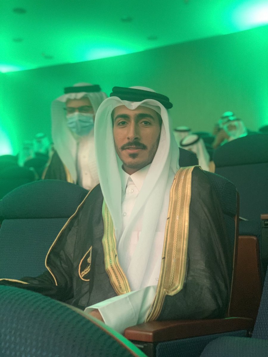 Abdulaziz97Ah's tweet photo. آخر سنة ما فيها مذاكرة Vs والله مدري شقول 
 #Med216_doctors https://t.co/czjO5D2yuK