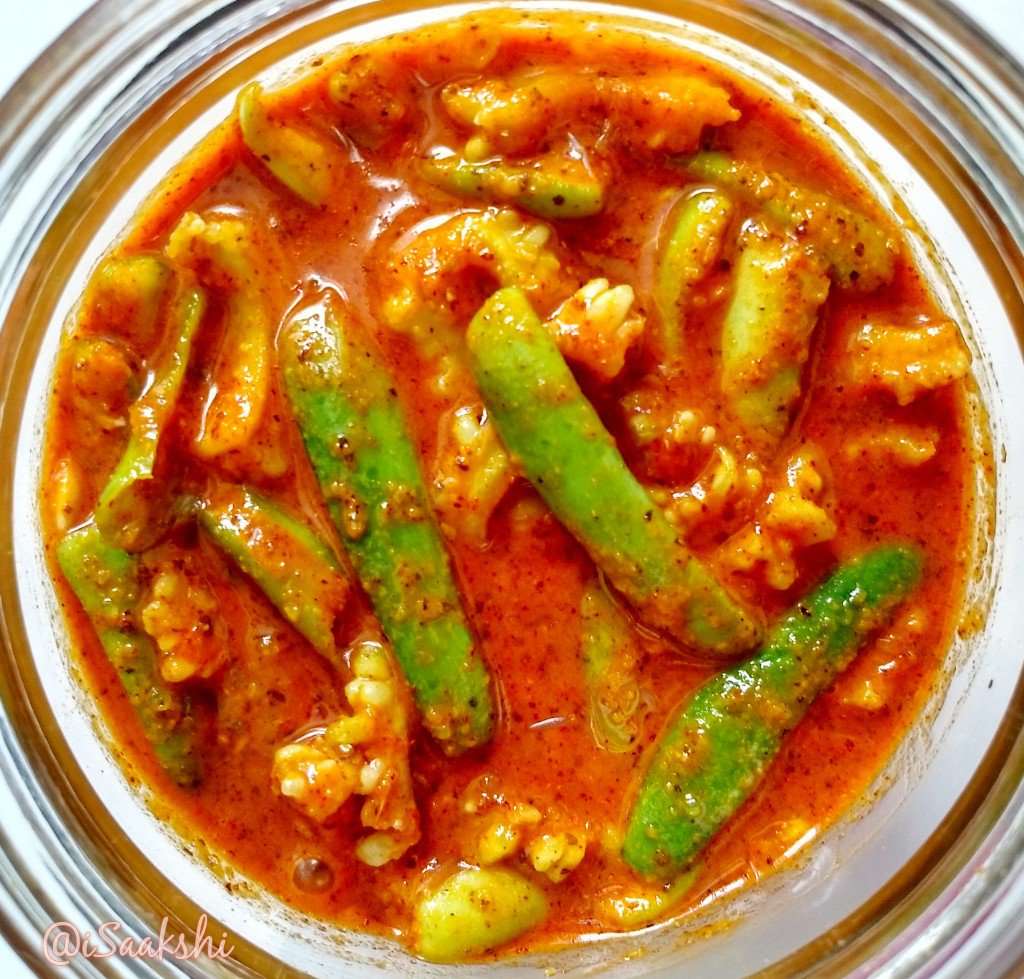 iSaakshi's tweet photo. All those who are crying/cribbing abt #kundru #tendli #tindora being a non-palatable veggie, dekho : 🤤🤤🤤 https://t.co/Cv1h86aGAa