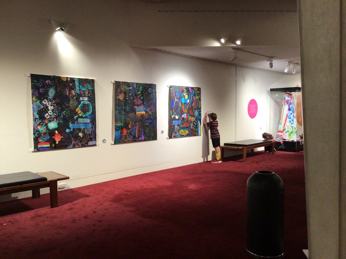 A morning with Base 3 at the Express Yourself Exhibition to kick-start our UOI! 

“We all express ourselves differently! Through the clothing we wear, the performances we give, the songs we sing or the protests we join.” #formsofexpression #artistsvoice <a href="/SophgsWaller/">Sophie Waller</a> @AnnesleySA