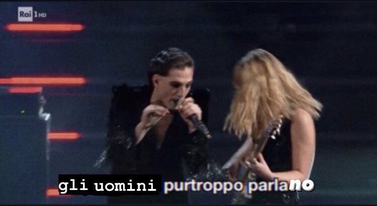 xscherbatsjake's tweet photo. tra enrico ruggeri che definisce quello che è successo ad aurora un incidente e eros ramazzotti che pensa che scrivere W le donne sia la soluzione al problema non so chi sia il più ridicolo sinceramente. 
e anche oggi: https://t.co/miXzOIXv6A