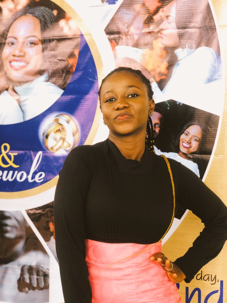 TheTifeBrand's tweet photo. About Saturday
@AugustTailleur made the skirt 
@CB_Olusa invited me 😊
#Owanbe https://t.co/YmakOu4DAn