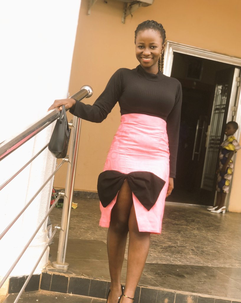 TheTifeBrand's tweet photo. About Saturday
@AugustTailleur made the skirt 
@CB_Olusa invited me 😊
#Owanbe https://t.co/YmakOu4DAn