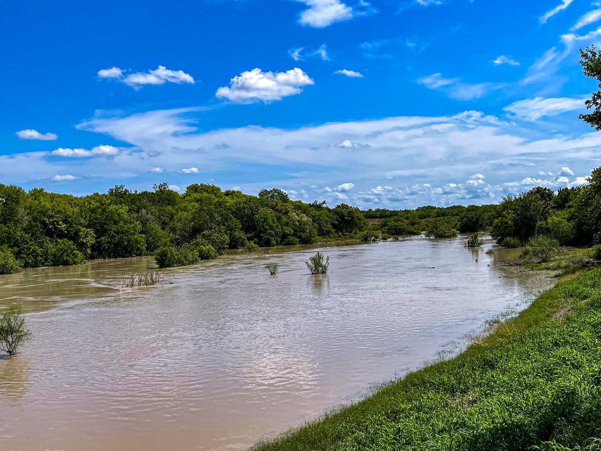 MTC_texas's tweet photo. We wanted to share some photos of the beautiful Arroyo Colorado River that runs through Mesquite Ranch. This amazing location allows us to offer some amazing fishing spots to our clients as part of their therapeutic rehabilitation.
#southtexas  #addictionrecovery #fishing https://t.co/z3gJ7HnQua