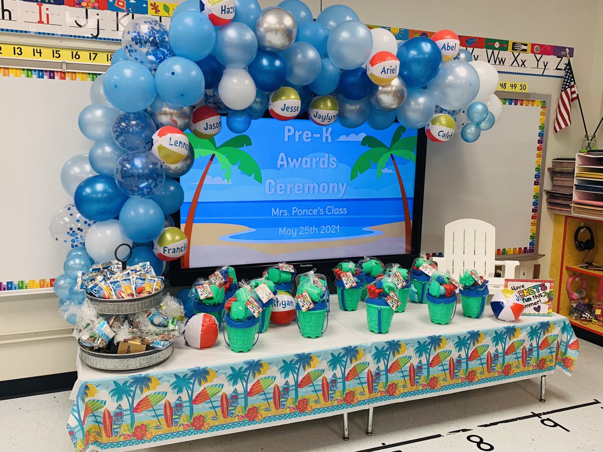 anitaperezABC's tweet photo. PK is ready for award ceremonies! #StrongerTogetherAtGL @GarciaLeza_AISD @PattyWillis1 @SarahSutter8 @shinebrightPat @AldineISD https://t.co/wWpe3FrNpX
