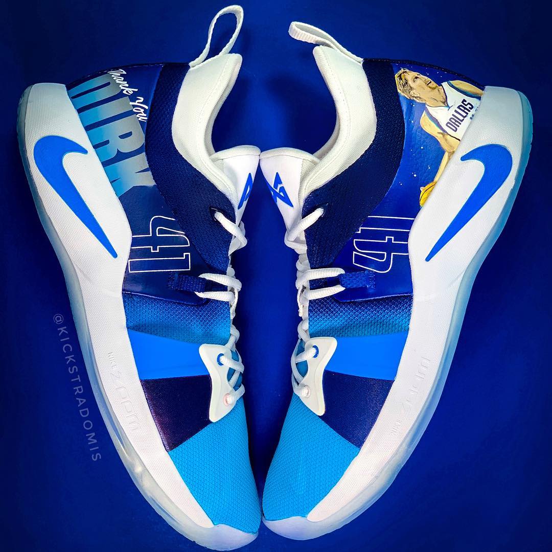 Le_crossover's tweet photo. Allez, on se refait un petit #CrossoverChallenge ?

Qui a porté cette paire en hommage à Dirk Nowitzki ? https://t.co/COQ9eTpBtp