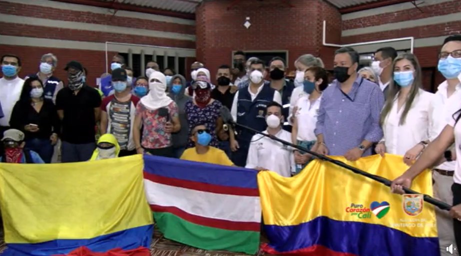 zelmar47's tweet photo. El civismo y la unidad se demuestran con acciones. Los corazones y las vías se desbloquean construyendo acuerdos reales para el cambio. Justo ahora que dicen, -"todos somos Cali" no es momento de hacer silencio sobre los logros avanzados. Abro hilo
#CaliUnidaPorLaVida https://t.co/5tLoPOqPGf