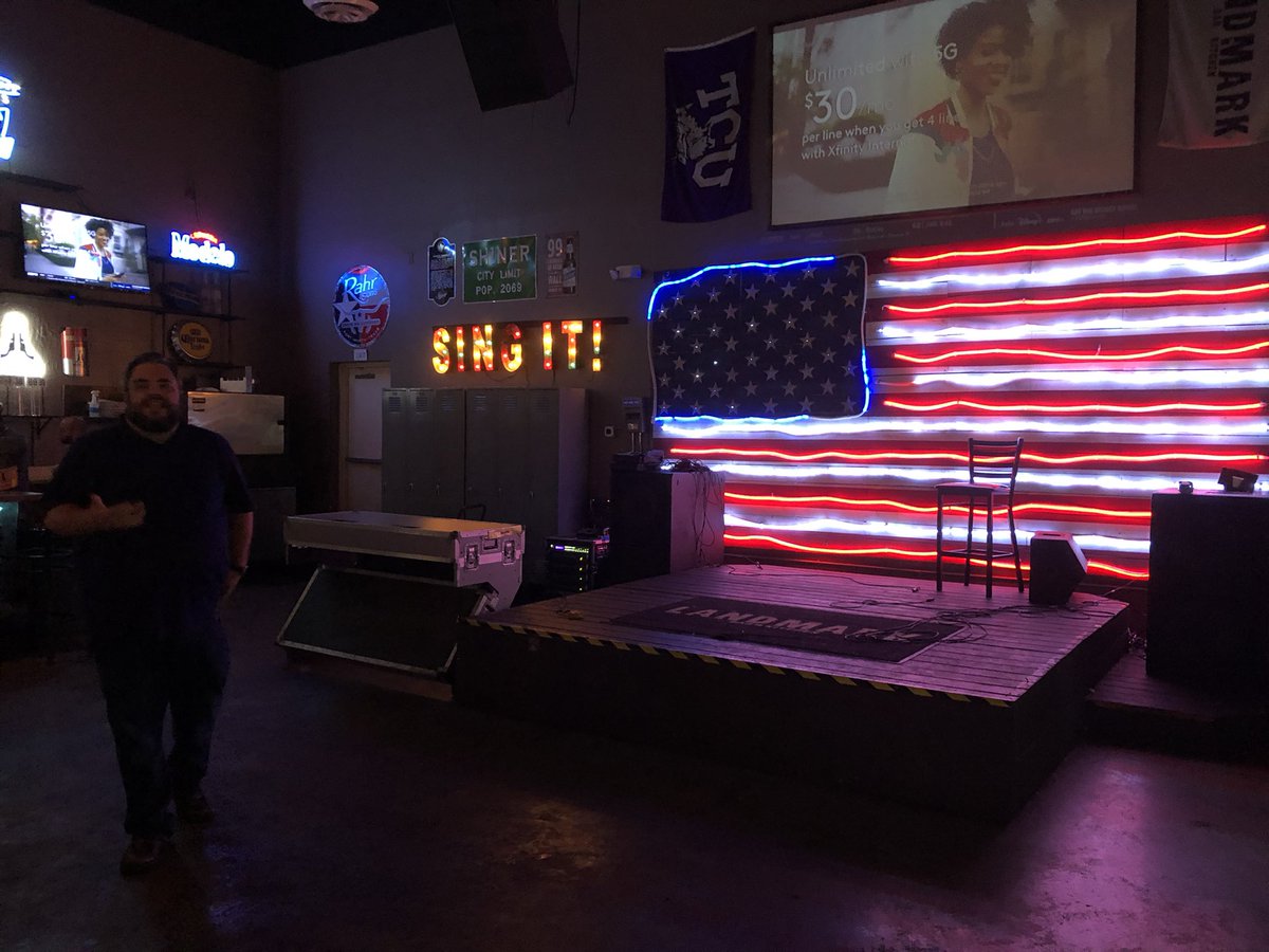 tarrantyr's tweet photo. We had a great meeting with guest @repstickland last night! It was great to hear his story, learn how things work in Austin, and learn about moving the “Overton Window!” Thank you to everyone who attended! We’ll see you at the next meeting! #tcyr #leadright #youngrepublican https://t.co/PSzPJzYZcD