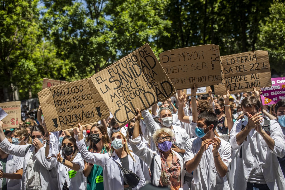 Manifestación en rechazo al sistema de elección de plazas de Formación Especializada en Madrid #25MSanitario

25 de mayo 2021

Fotos: Bruno Thevenin