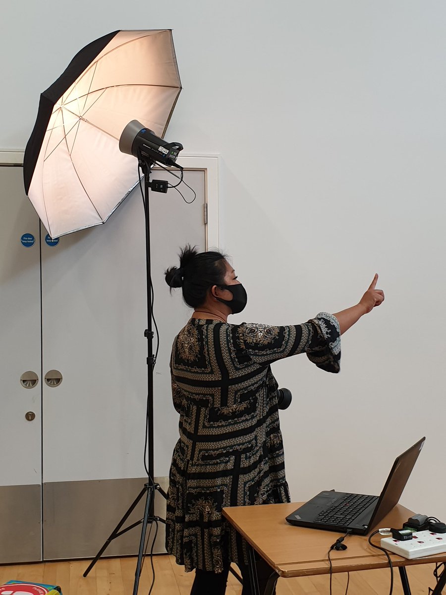 hellstempest's tweet photo. Thank you year 11 for your fantastic smiles today! Keep an eye out for links to buy your portrait photo and year group photo @HansPriceAC #lookinggoodwithtempest @HTempestPhoto https://t.co/KkAPqmdyq2