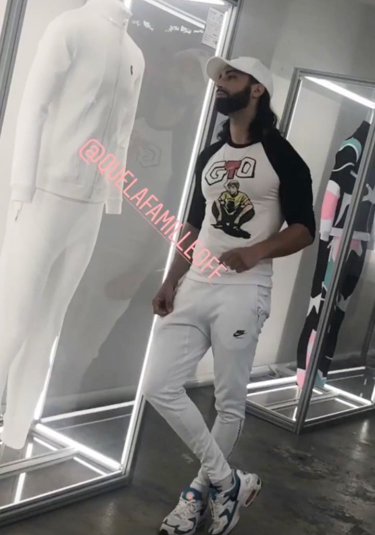 RedjQLF's tweet image. PNL dévoilaient la première collection de leur marque Que La Famille il y a 2 ans 🫀👕

Une nouvelle collection ça vous dit ? ⏳