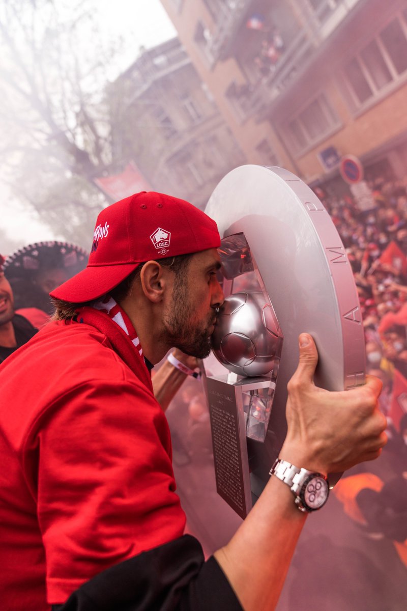 losclive's tweet photo. Des journées comme ça, on en veut tous les jours ❤

#Champions4You https://t.co/szNLDniv6G