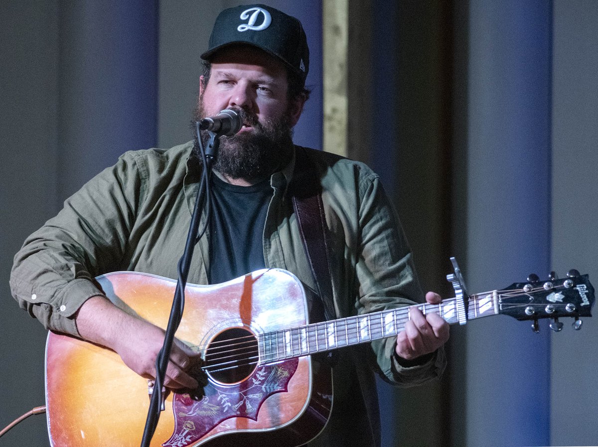Throwback to our Songwriters Circle with Donovan Woods and Trent Severn. If you could have any songwriter – past or present – sit down &amp; have dinner with you, who would it be? #stratfordon #StratfordWF #songwriters #songwriterscircle
<a href="/daynamanning/">Dayna Manning</a>  <a href="/StratfordON/">Destination Stratford</a>  <a href="/RevivalHouseON/">Revival House</a>