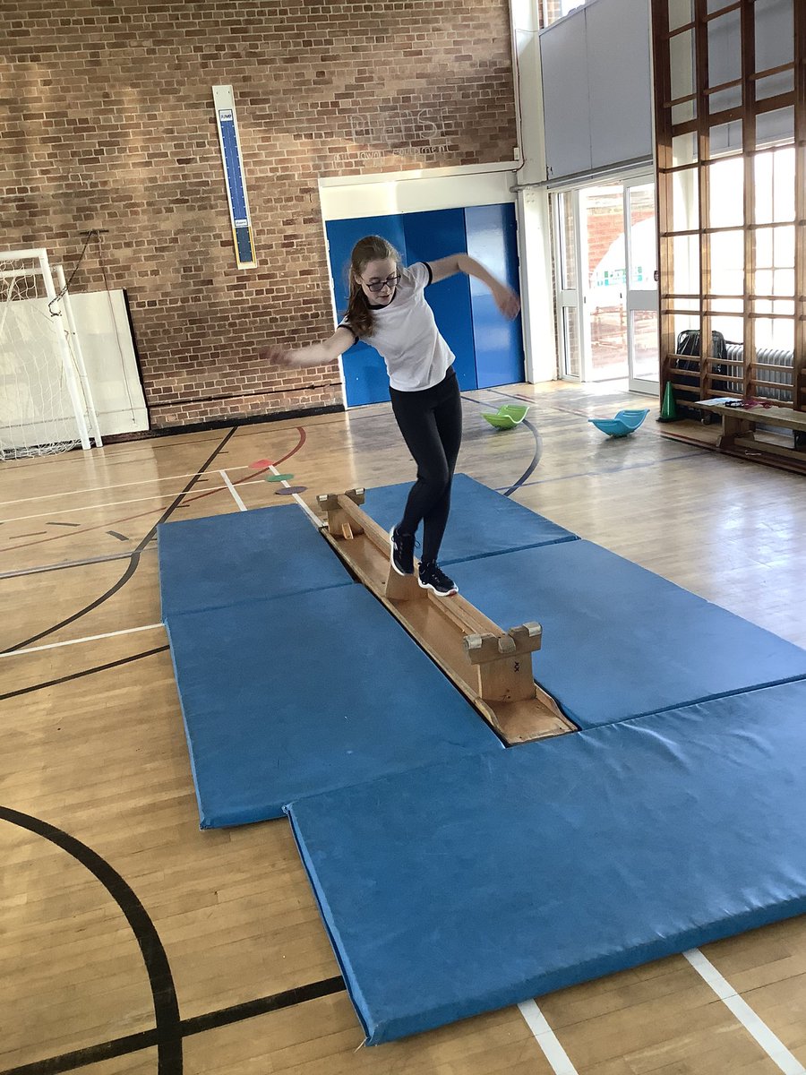 PE_ClareSSC's tweet photo. Mrs Grayson’s Year 7 PE group had lots of fun in gymnastics today. Jumping, sliding, under and over apparatus. Fantastic effort and trying lots of new things. #selfbelief #determination #Resilience #mypb  #sendsport @ClareMountSSC @JonLead @WirralSG https://t.co/iht569TbqA