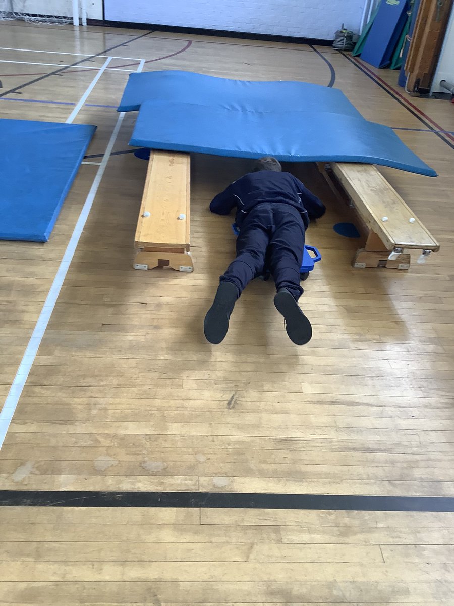PE_ClareSSC's tweet photo. Mrs Grayson’s Year 7 PE group had lots of fun in gymnastics today. Jumping, sliding, under and over apparatus. Fantastic effort and trying lots of new things. #selfbelief #determination #Resilience #mypb  #sendsport @ClareMountSSC @JonLead @WirralSG https://t.co/iht569TbqA