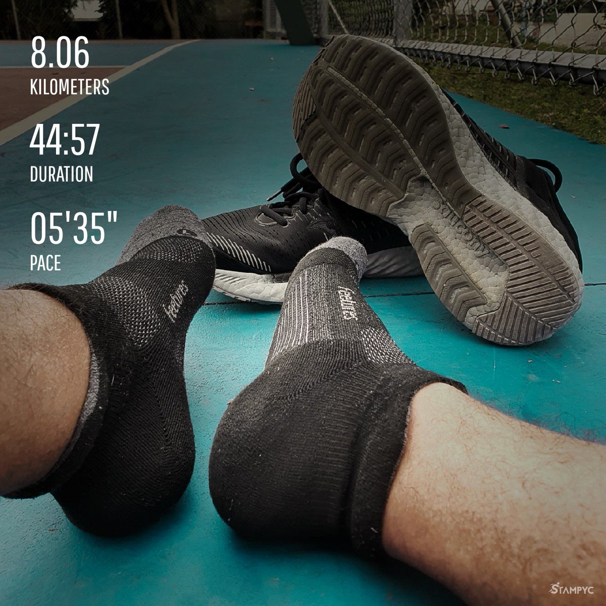 jp_salas's tweet photo. Super acolchados pero demasiada espuma, si se mojan no se secan NUNCA
.
.
#runner #CostaRica 🇨🇷 #Garmin #nikerunning #adidasrunning #ultraboost #goodr #yoelegicorrer #PuraVida #run4fun #RunwithUs #headsweats #samsung #galaxys10plus #saucony #Triumph17 #FreedomISO #feetures https://t.co/pWoJu23NdG