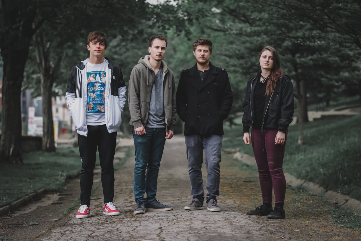 haven_state's tweet photo. A New Chapter..
.
.
.

#music #newmusic #band #bandpic #newbands #progressiverock #progrock #posthardcore #posthardcoremusic #posthardcoreband #djent #spotify #itunes #metalhead #trending #newtrend #pittsburgh #localartist #localband #art #alternativerock #femaleartist #trippy https://t.co/8d5cKjuOVj