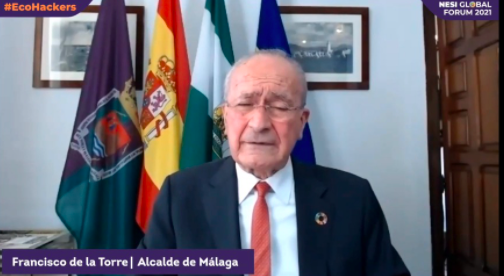 nesiforum's tweet photo. 👉🏽El alcalde de Málaga @pacodelatorrep nos recuerda la importancia de la educación en el proceso de cambio. "Necesitamos hackear la educación para cambiar el mundo".
@malaga #Ecohacker #NESIGlobalForum2021 https://t.co/r9X1LMreLj