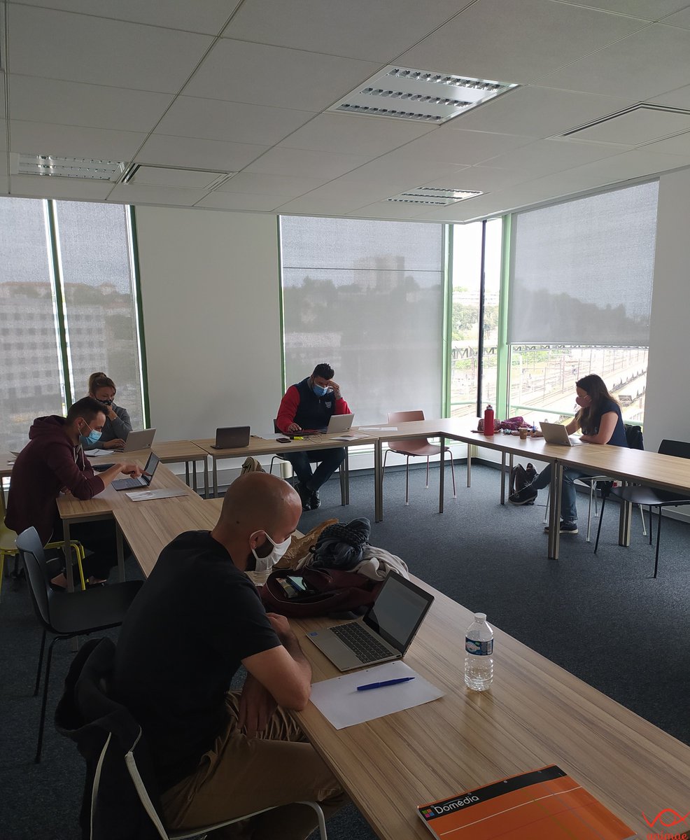actusvoxanimae's tweet photo. Félicitations à nos stagiaires de Poitiers, qui, suite à l'enseignement de leur formateur Romuald Deschodt, ont tous réussi leur ACACED (ancien CCAD) 👏 ! https://t.co/mSEADzg4yI