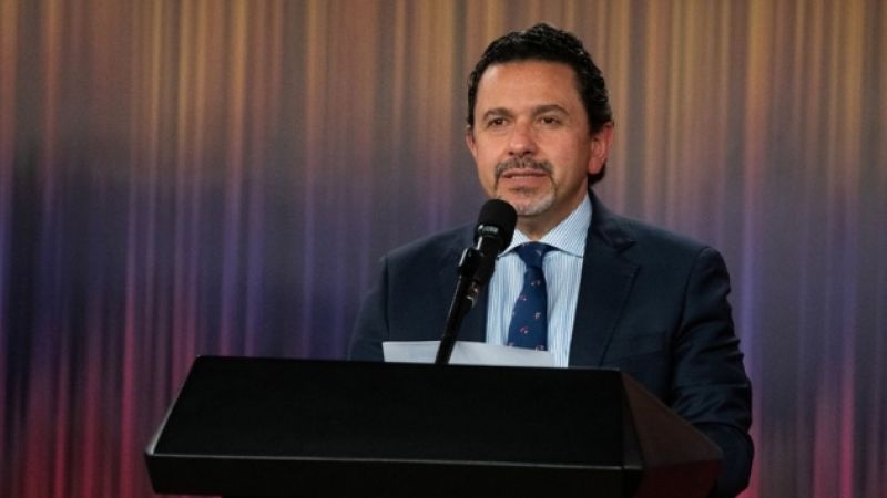 ConElMazoDando's tweet photo. Comisionado de paz en Colombia también le dejó el pelero a Duque https://t.co/e9eHXBIQz7  #PalestinaEstamosContigo https://t.co/wy4qo8LOC8