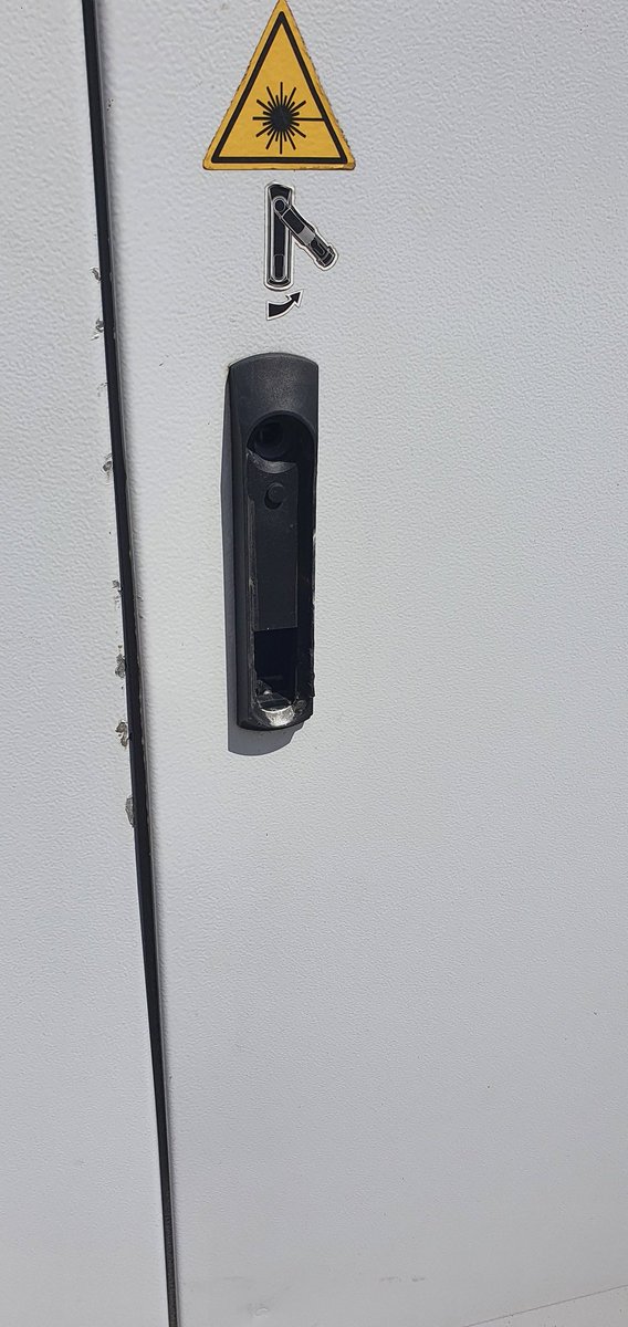 Hades73440's tweet photo. [FIBRE] #modestock #hsn #hautesaone #cavacouper Secteur #gray #arc Peut de temps aprés ouverture etat des #SRO #PM @jboutoille @HsnMixte #orange #free et ce n est que le début des problèmes ... Mode Stock v2 en attente ... #futur #newreseau https://t.co/LRqMhPtc2h