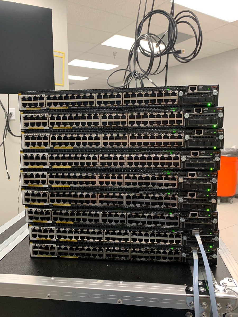 PatWireless's tweet photo. Finishing these beauties!

Configuring @ArubaNetworks switches for a massive customer upgrade!  #ZeroDayWay https://t.co/gxEnv7wuGT